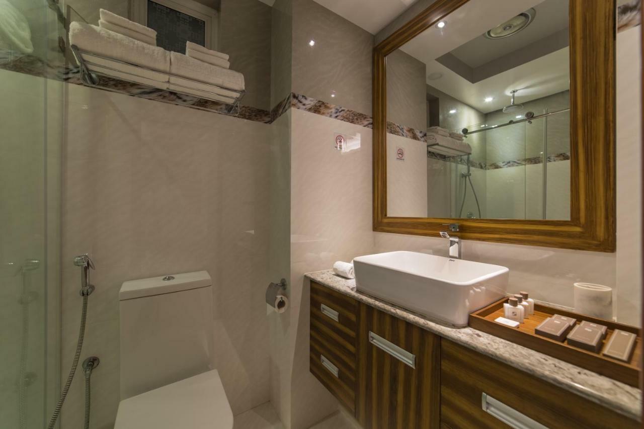 Samann Host Hotel 4*