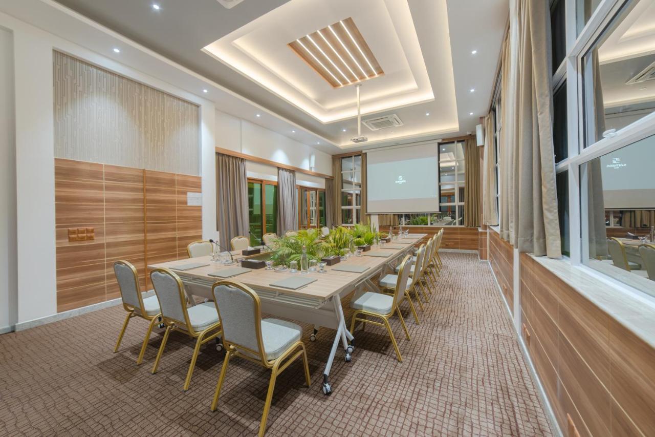 Samann Host 4* Hulhumale