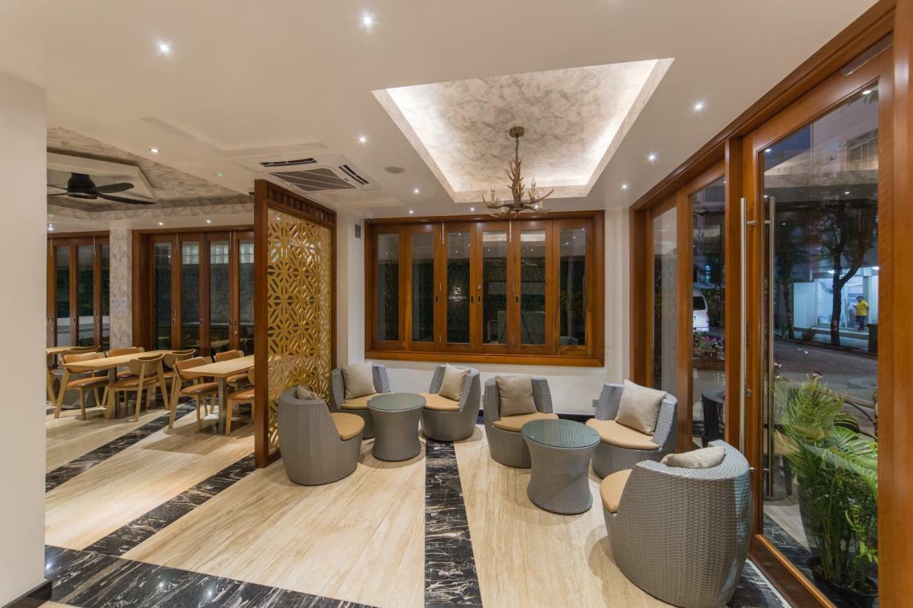 Samann Host Hotel 4*